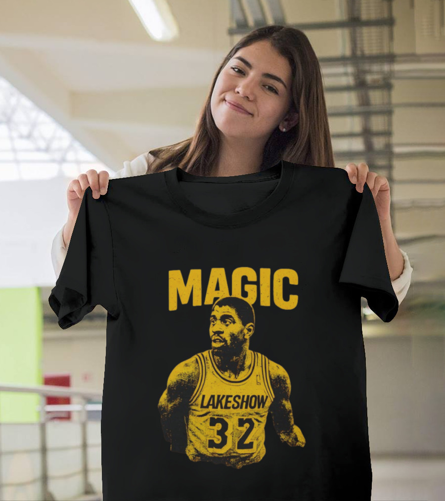 Magic Johnson Lakers Lakeshow 32 Basketball Legend T-Shirt
