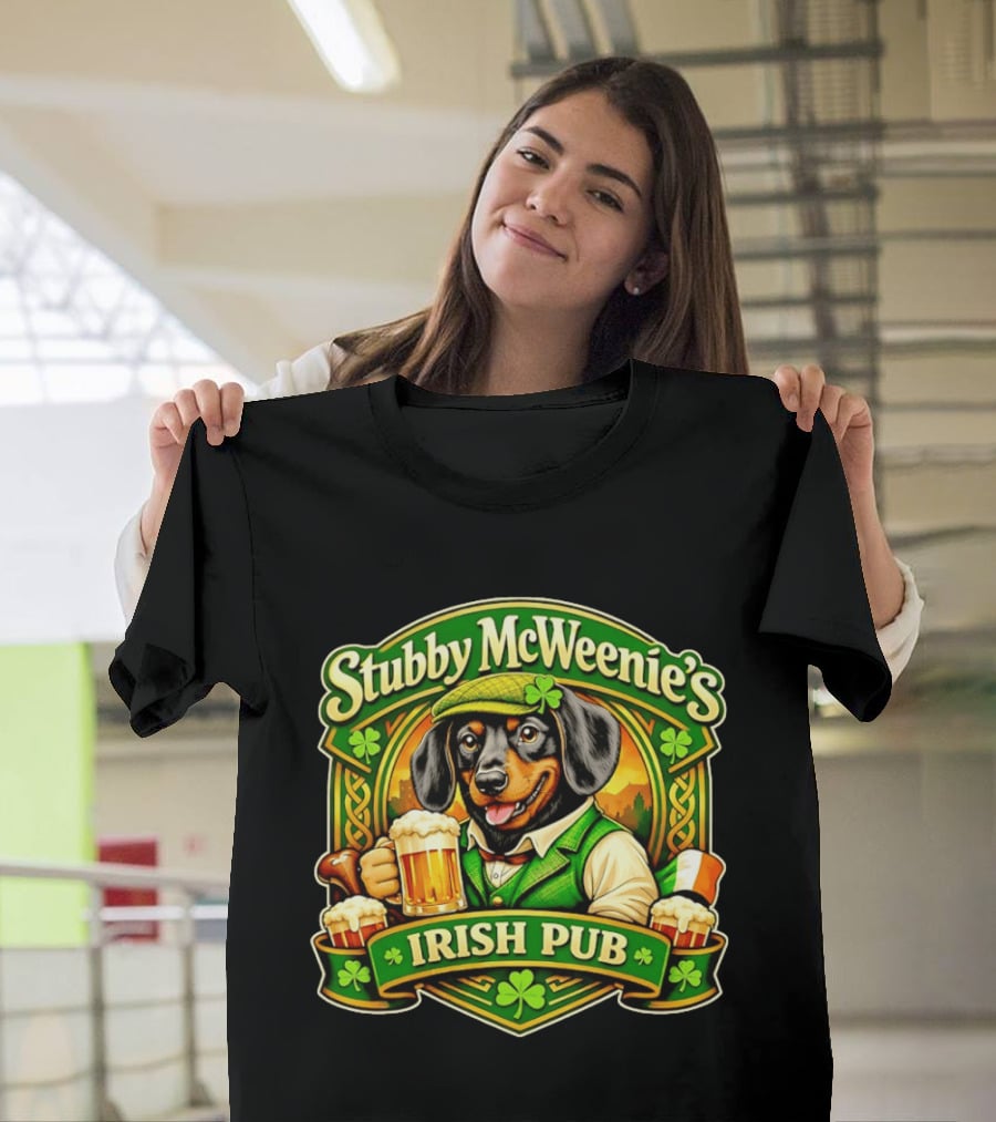 Stubby McWeenie's Irish Pub Dachshund Beer St Patrick's Day T-Shirt