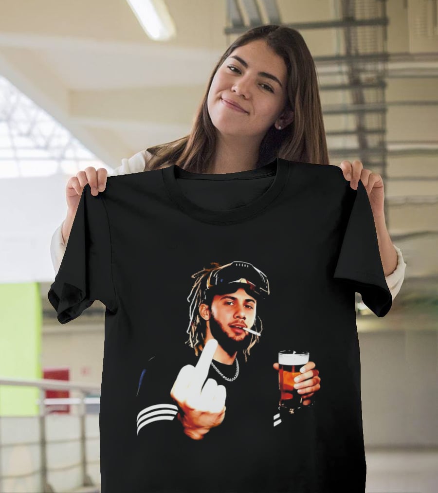 Fernando Tatis Jr Middle Finger Drinking Beer And Smoking T-Shirt