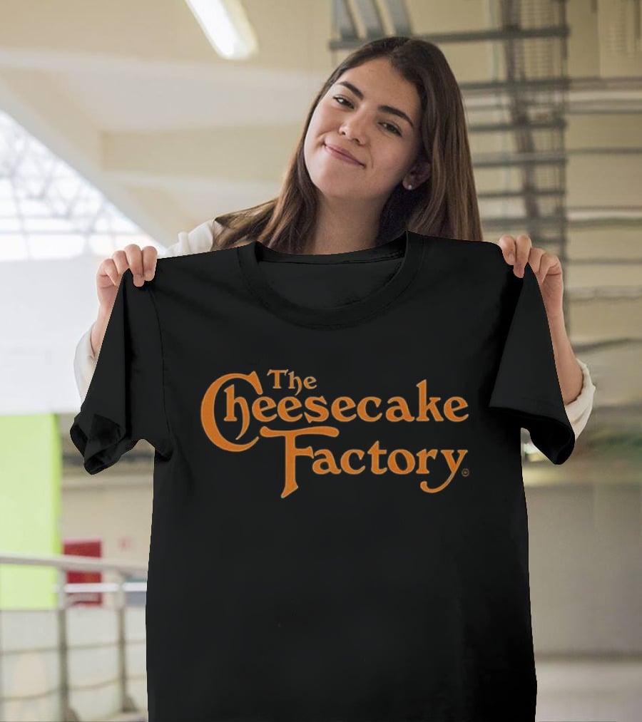 The Cheesecake Factory Vintage Script Branding T-Shirt