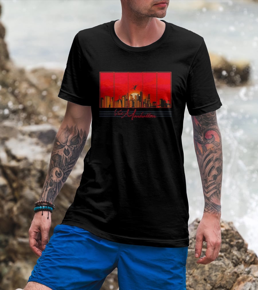 Visit Manhattan Skyline Sunlit Silhouette Red Sunset T-Shirt
