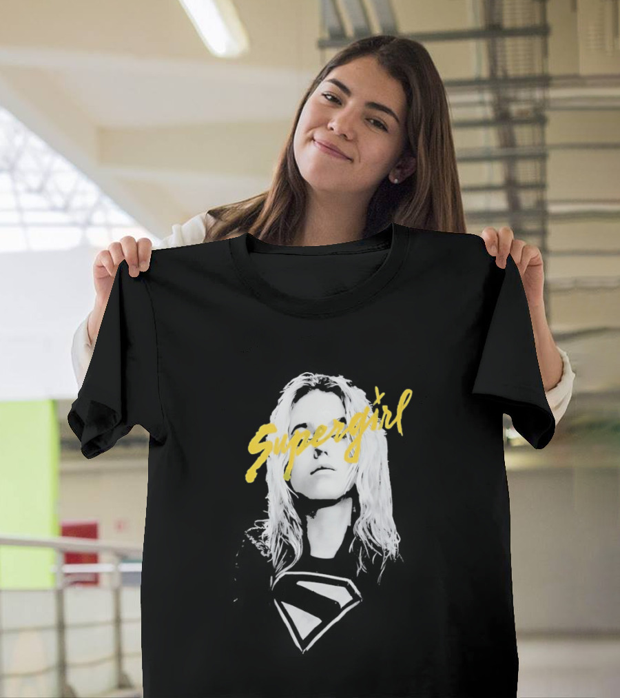 Supergirl Yellow Script With Classic DC Comics T-Shirt
