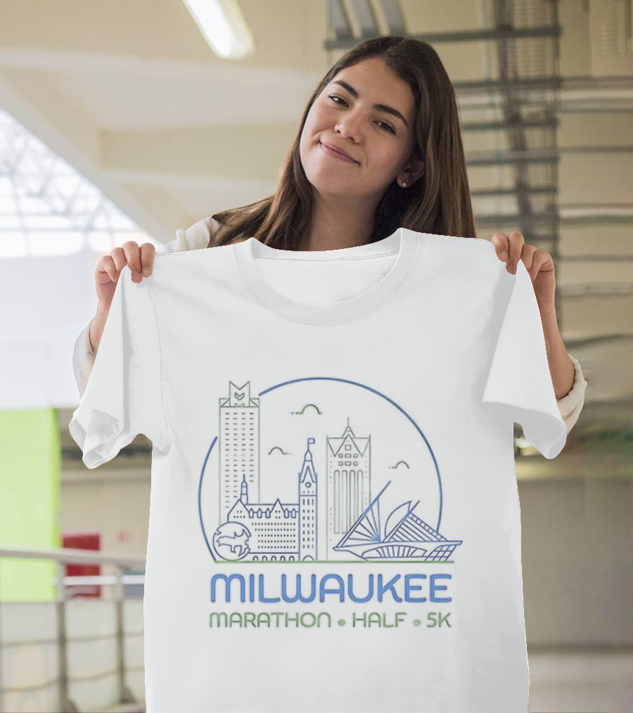 Milwaukee Marathon Half 5K Skyline Race Event T-Shirt