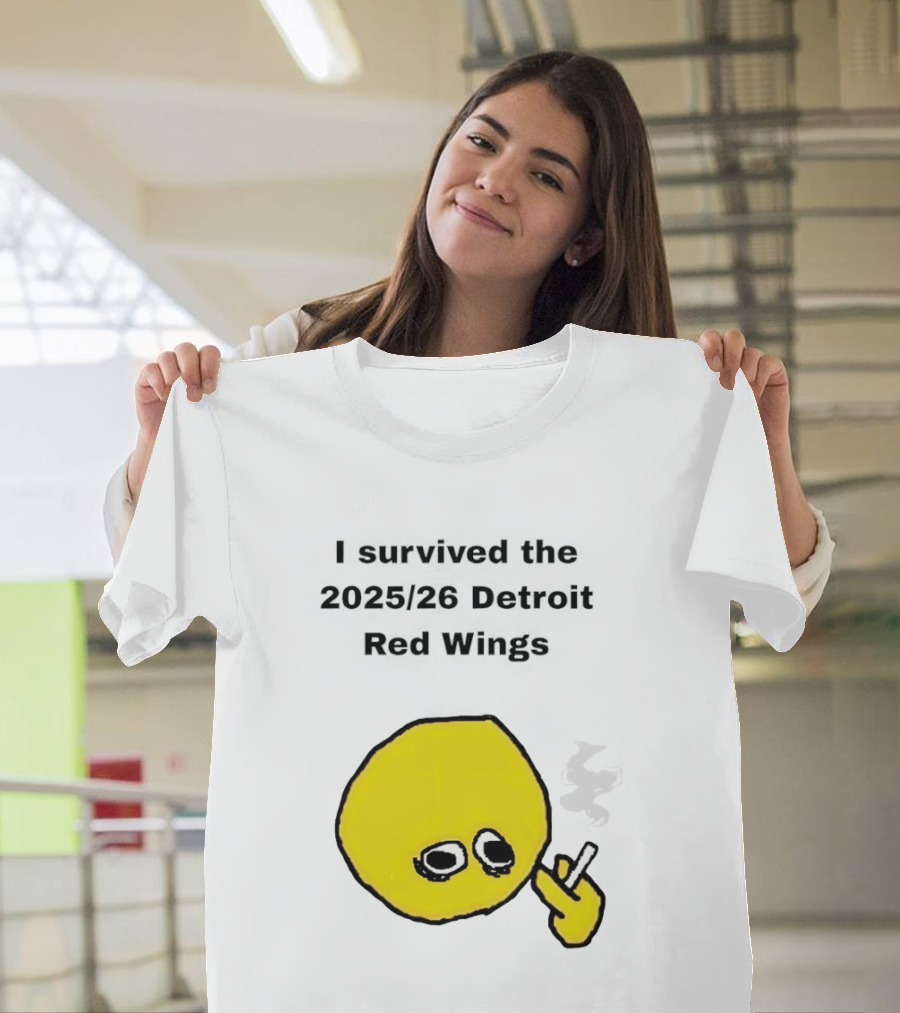 Smoking I Survived The 2025 26 Detroit Red Wings Yellow Face Smoking T-Shirt
