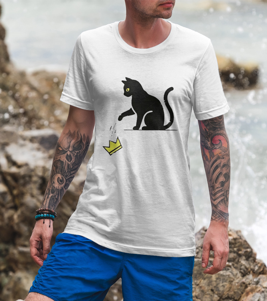 Cat Knocking Crown Anti King Humor Black Cat Yellow Eyes T-Shirt