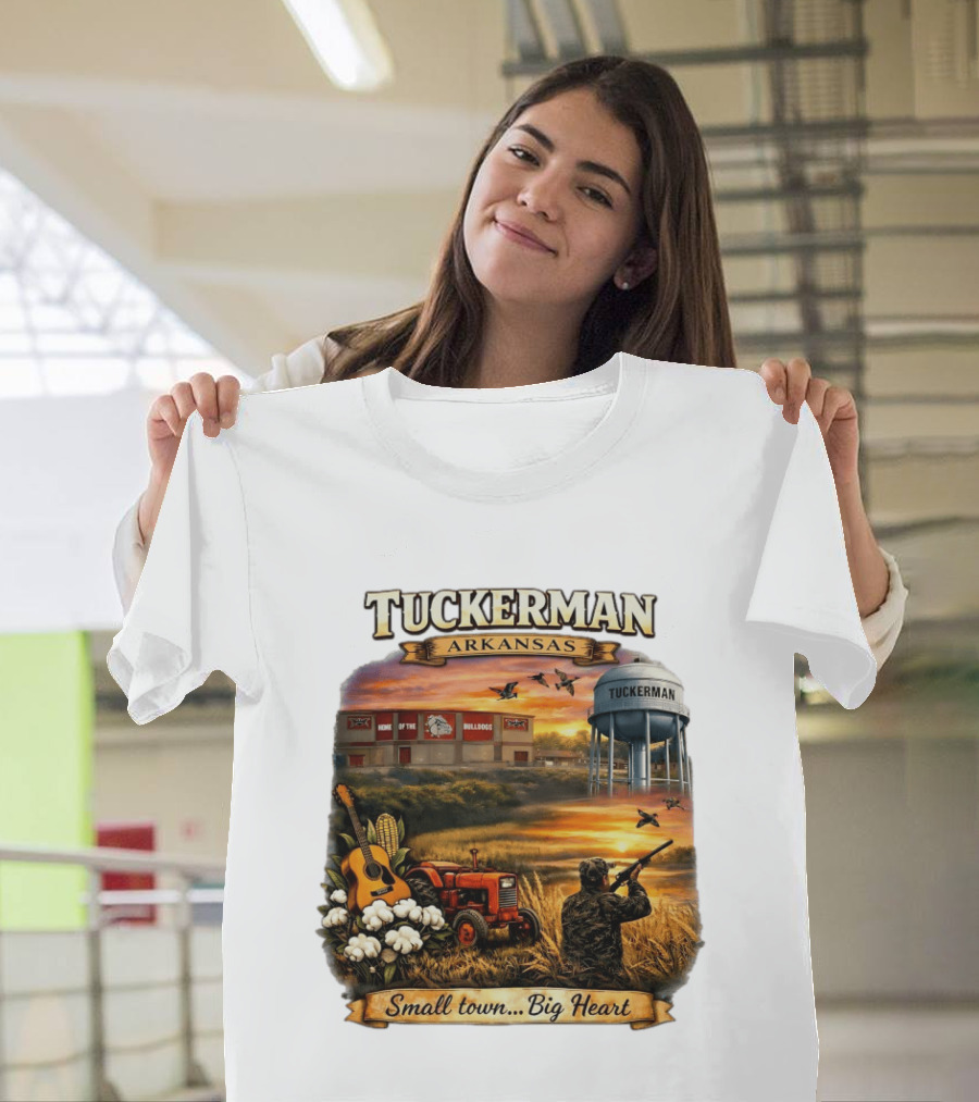 Tuckerman Arkansas Home Of The Bulldogs Water Tower Small Town Big Heart Tractor Hunter Guitar T-Shirt