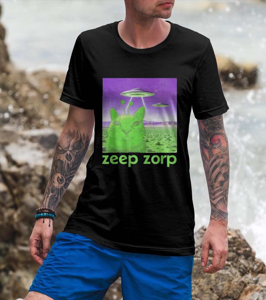 Zeep Zorp Green Cat Alien With UFOs In Space Desert Scenery T-Shirt