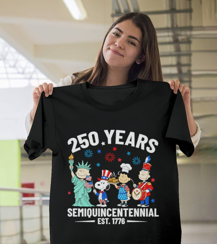 Peanuts Characters Celebrating 250 Years American Semiquincentennial Est 1776 T-Shirt