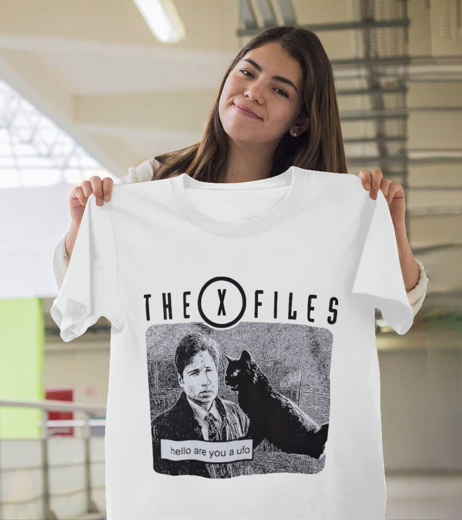 The X Files Hello Are You A UFO Mulder Black Cat T-Shirt