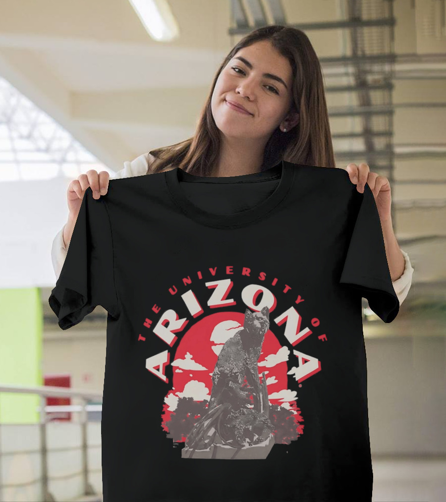 The University Of Arizona Wildcats Team Statue Red Sky T-Shirt