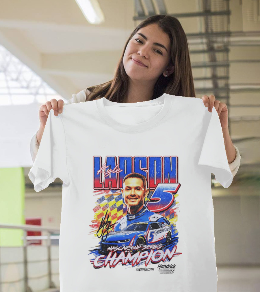 Kyle Larson NASCAR Cup Series Champion Number 5 Hendrick Motorsports Signature T-Shirt