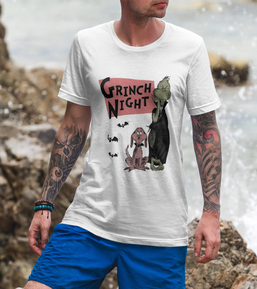 Grinch And Max Halloween Night Spooky Scene T-Shirt