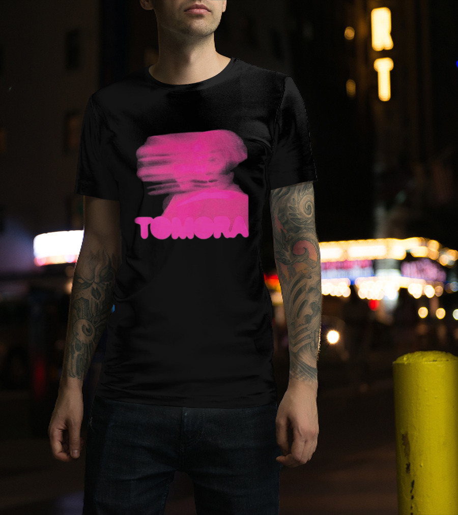 TOMORA Pink Blurred Portrait Friendly Companion T-Shirt