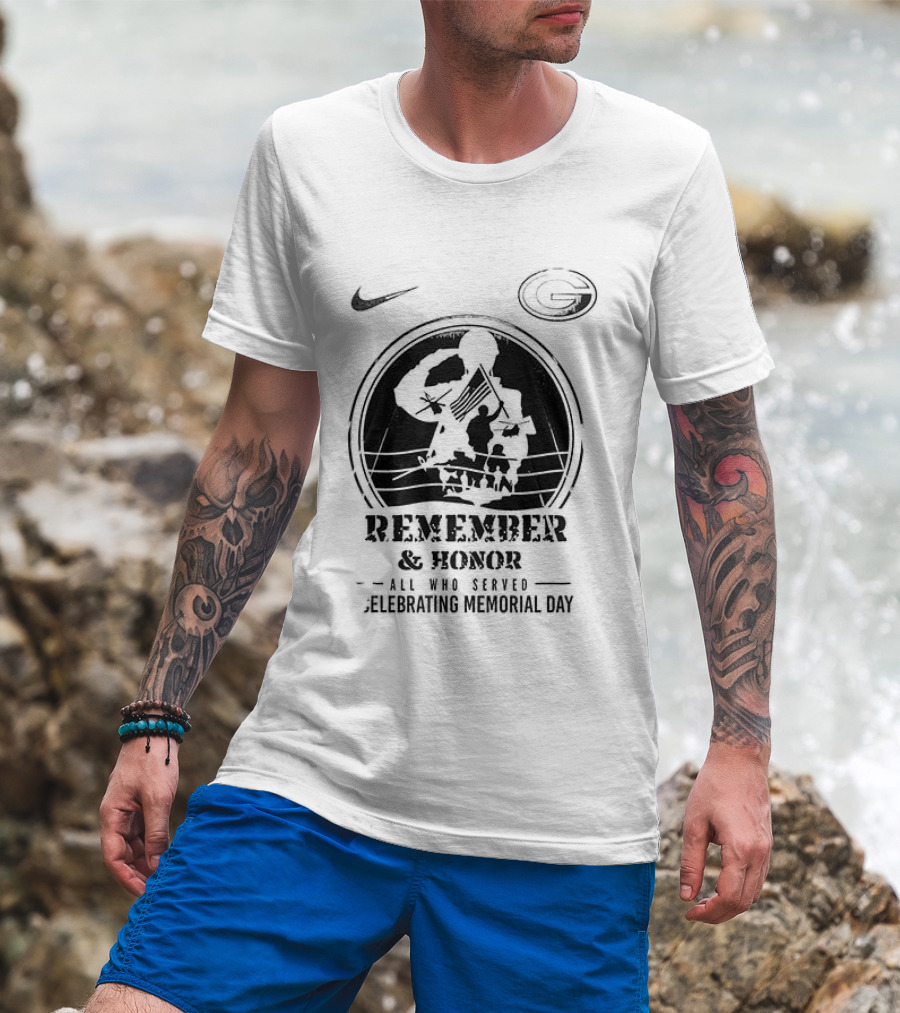 Remember & Honor Green Bay Packers Celebrating Memorial Day T-Shirt