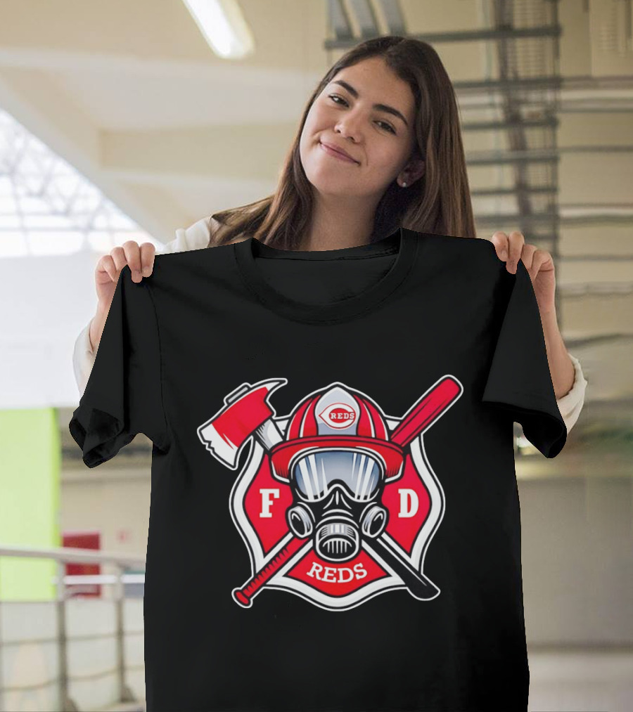 Cincinnati Reds FD Firefighter Helmet With Axe And Baseball Bat T-Shirt