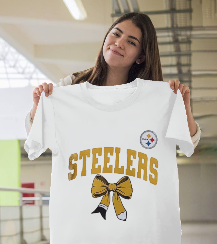 Pittsburgh Steelers Retired Teacher Love Bow T-Shirt