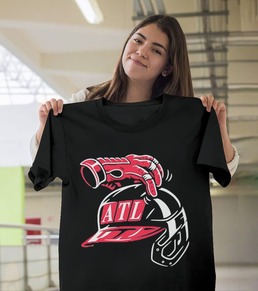 ATL Braves Helmet Head Scratch T-Shirt