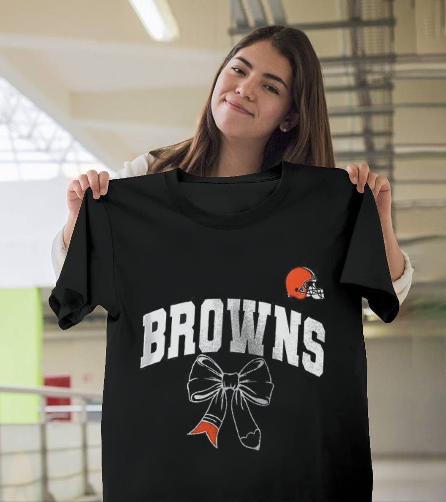 Cleveland Browns Retired Teacher Lover Ribbon Helmet T-Shirt