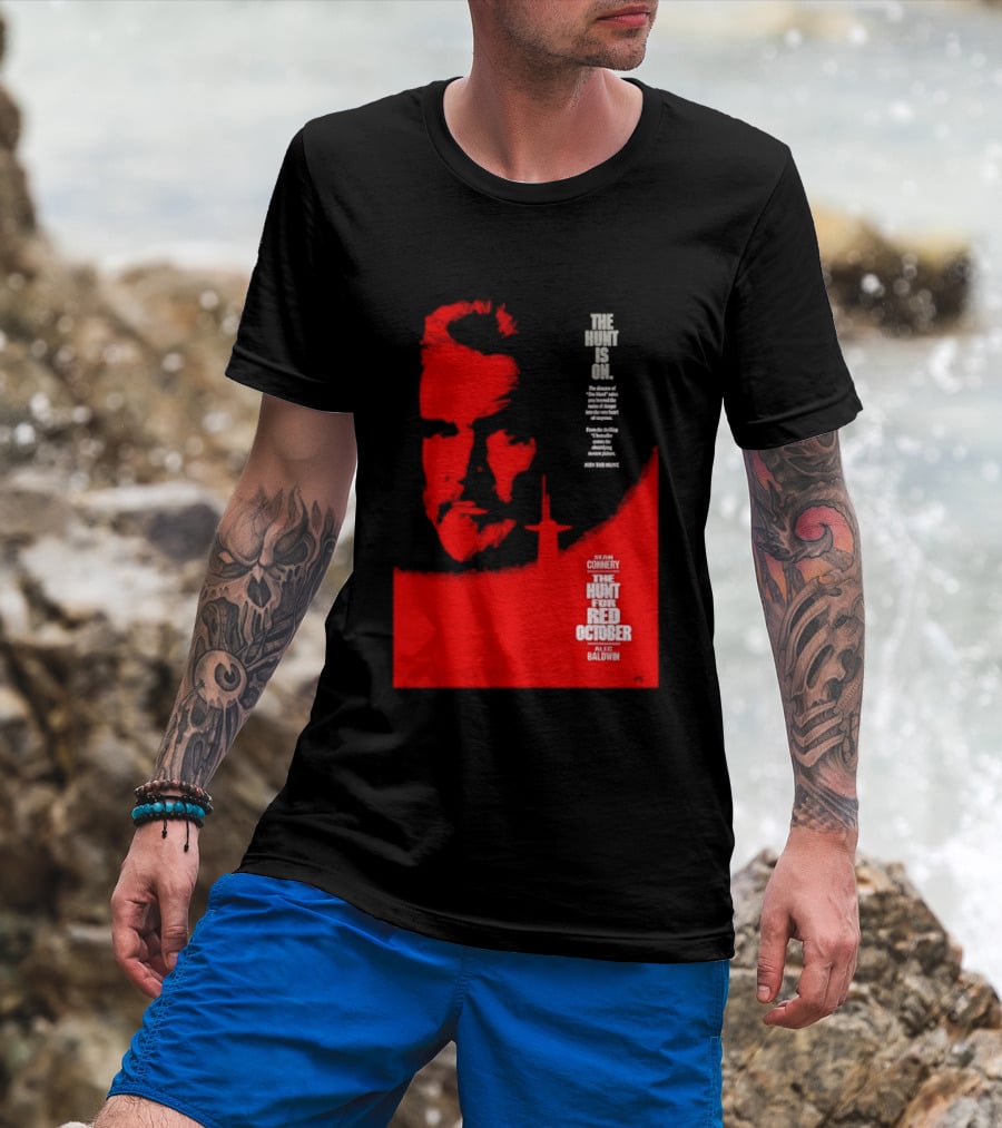 The Hunt Is On For The Hunt For Red October 1990 Movie Sean Connery Alec Baldwin T-Shirt