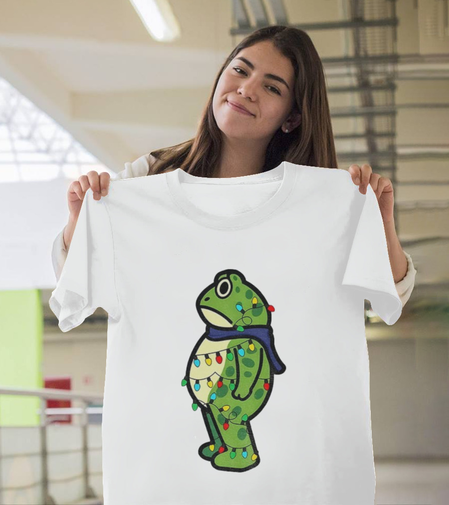 Political Portland Frog Merry Resistmas Christmas Lights Holiday T-Shirt