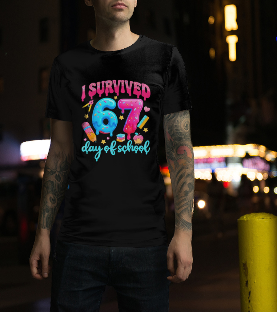I Survived 67 Days Of School Pencil Cupcake Book Stars Hearts T-Shirt
