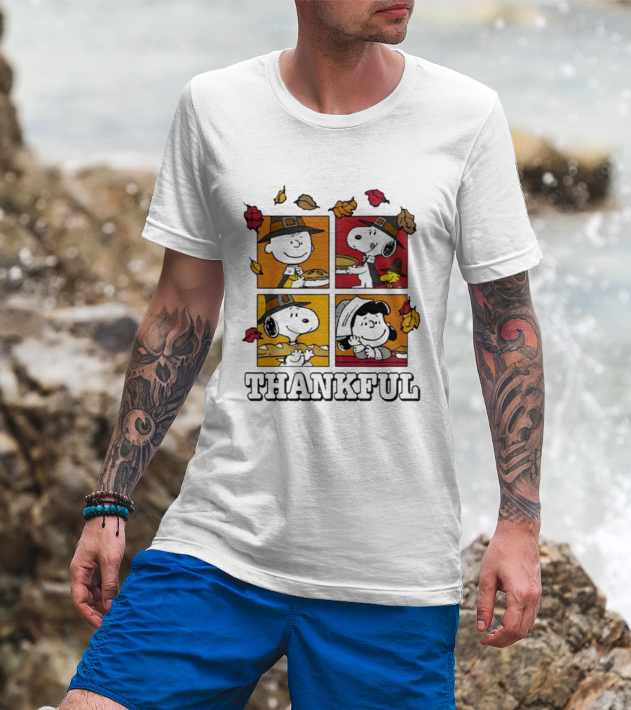 Snoopy Pilgrim Thanksgiving Thankful Leaves And Pie T-Shirt