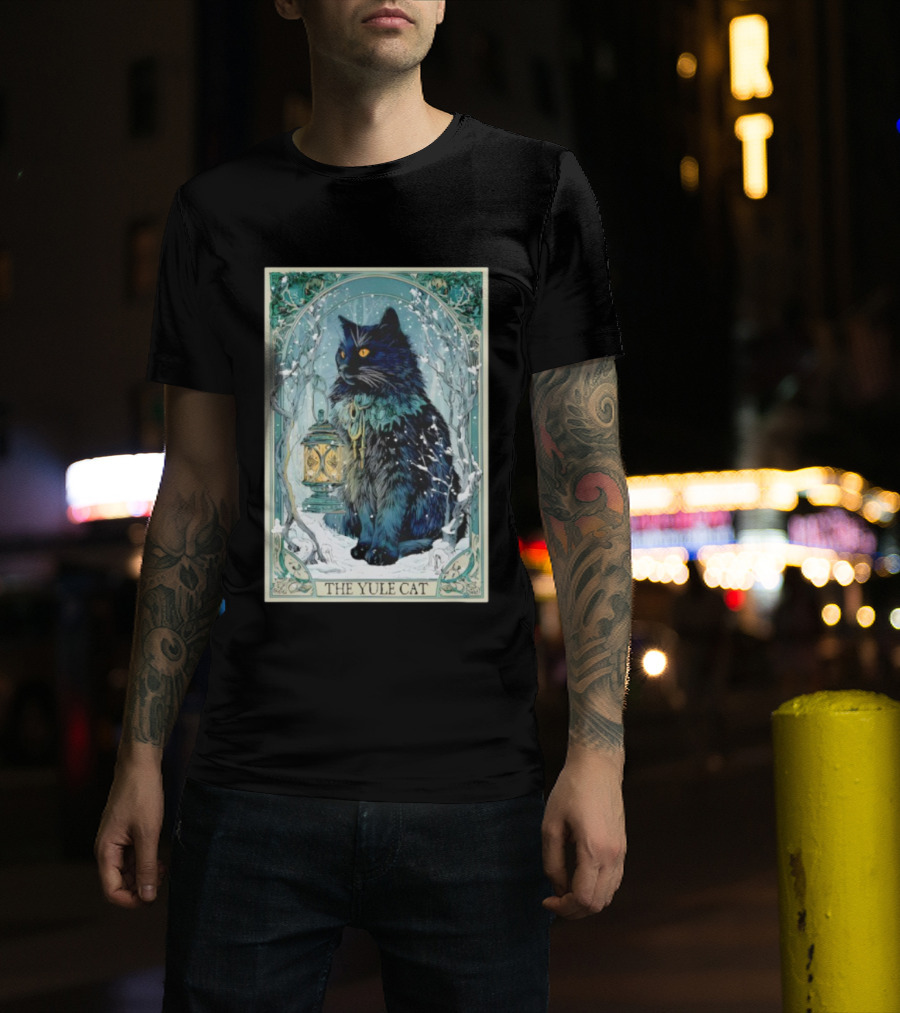 Creepmas Vintage The Yule Cat Tarot Card Lantern Snowy Dark Christmas T-Shirt