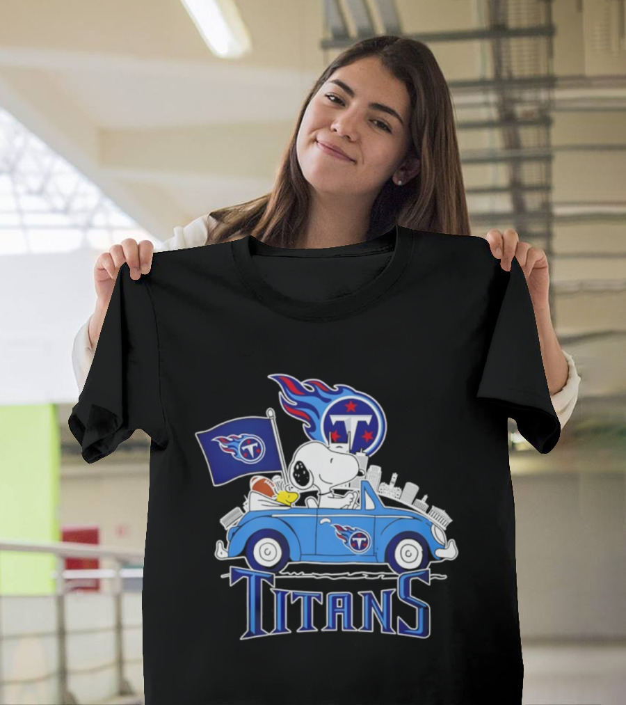 Tennessee Titans Snoopy Woodstock Driving Adventure T-Shirt