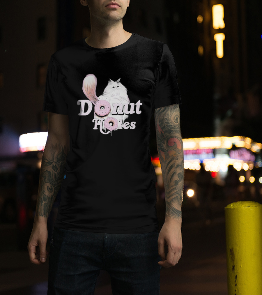 Donut Holes Cat Funny Cute Kitten With Pink Donuts T-Shirt