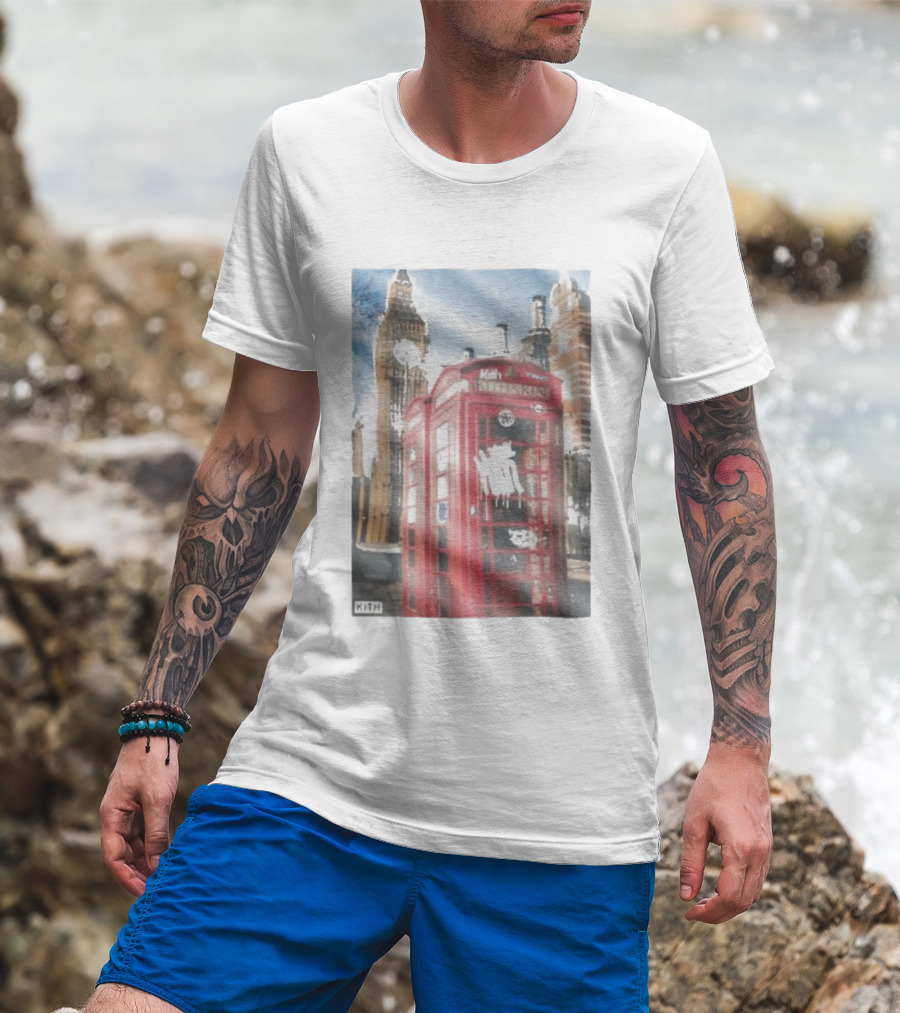 Kith London Red Telephone Box November 28th Tower Bridge Skyline Scene T-Shirt