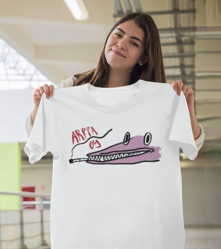 Arppa Kiska Hauki Cigarettes Smoky Fish Art T-Shirt