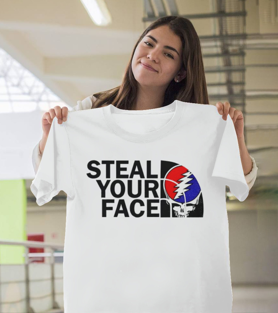 Grateful Dead Steal Your Face Skull Red Blue Lightning Bolt T-Shirt