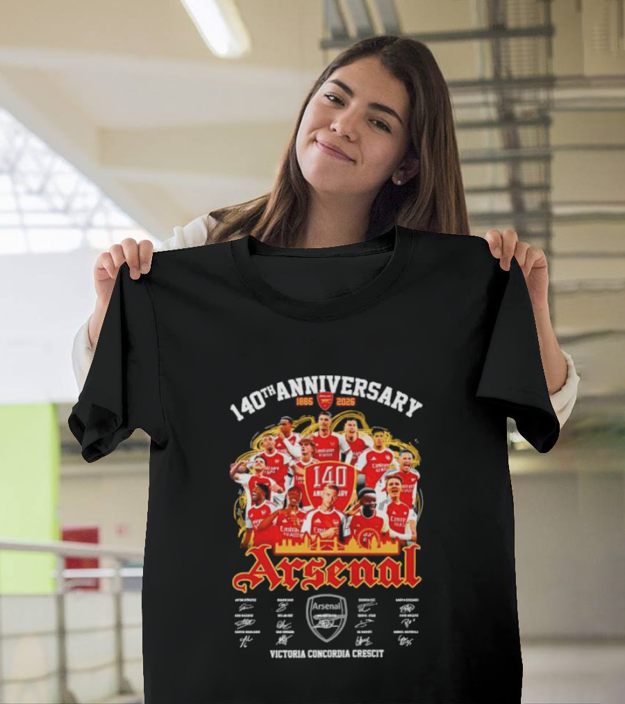 140th Anniversary Arsenal 1886 2026 Victoria Concordia Crescit Players Signatures T-Shirt