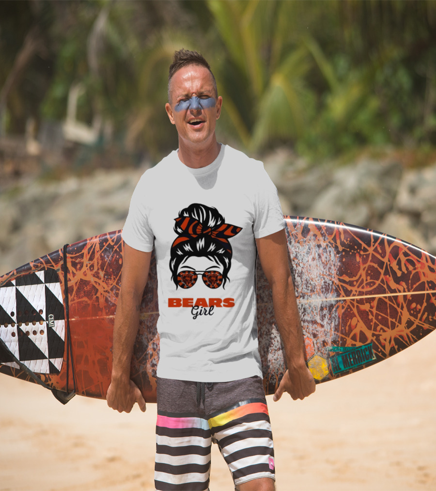 Chicago Bears Girl Messy Bun Glasses Football Fan T-Shirt
