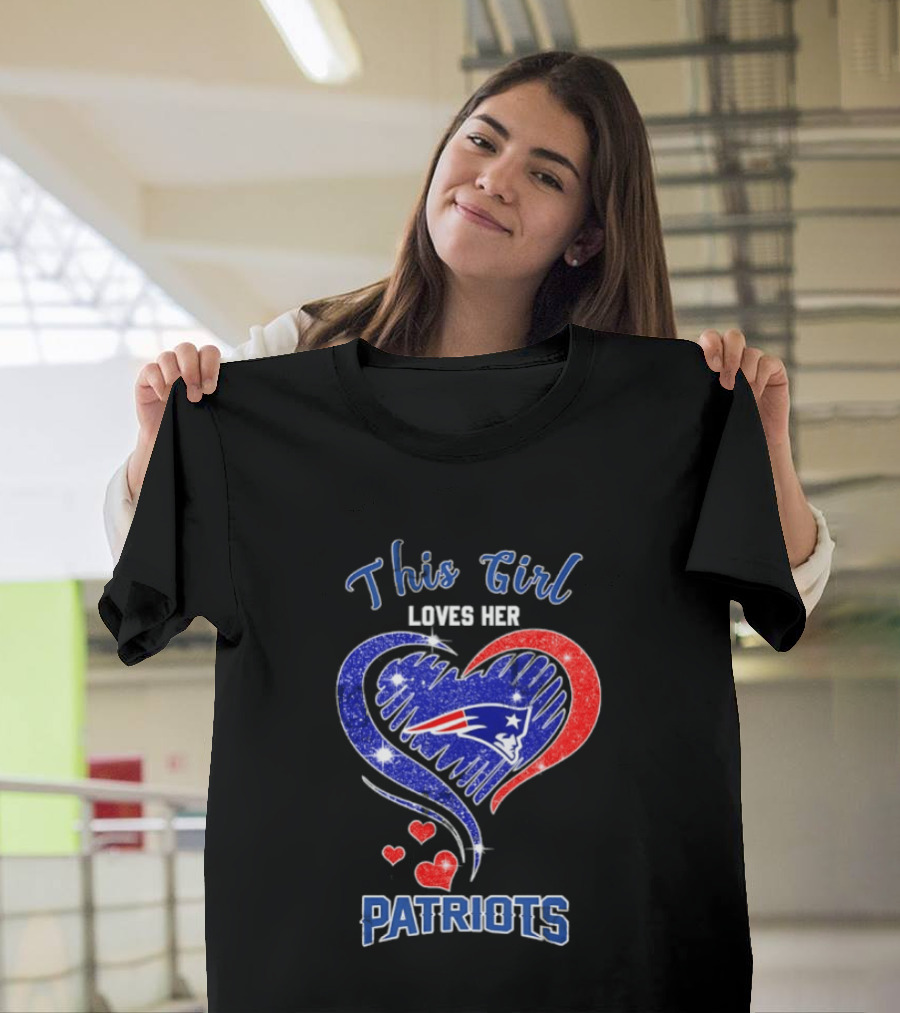 This Girl Loves Her New England Patriots Heart Sparkle T-Shirt