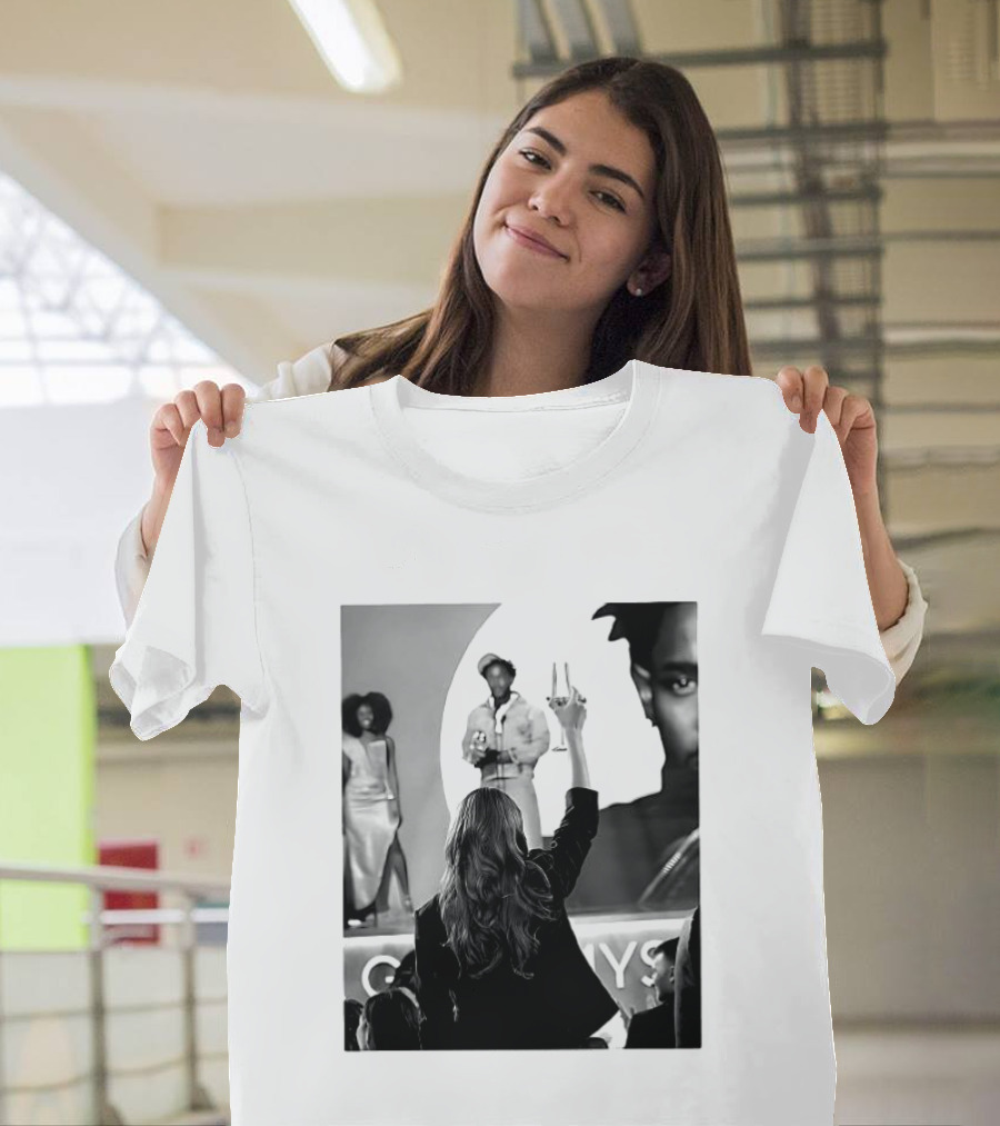 Taylor Celebrates Kendrick Lamar Grammy Win T-Shirt