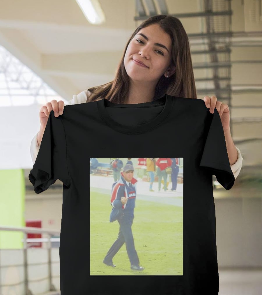 Chicago Bears Mike Ditka Da Coach Middle Finger Iconic Gesture T-Shirt