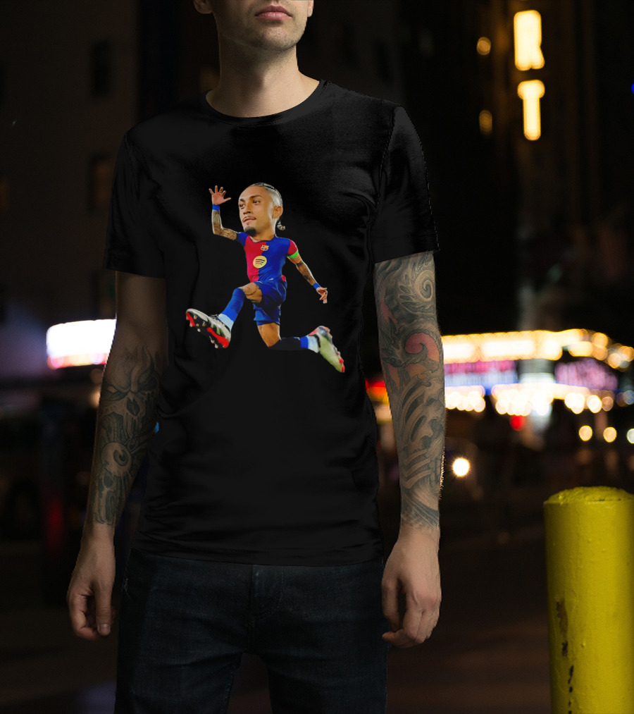 Raphinha Barcelona La Liga Brasil Caricature Player Action Pose T-Shirt