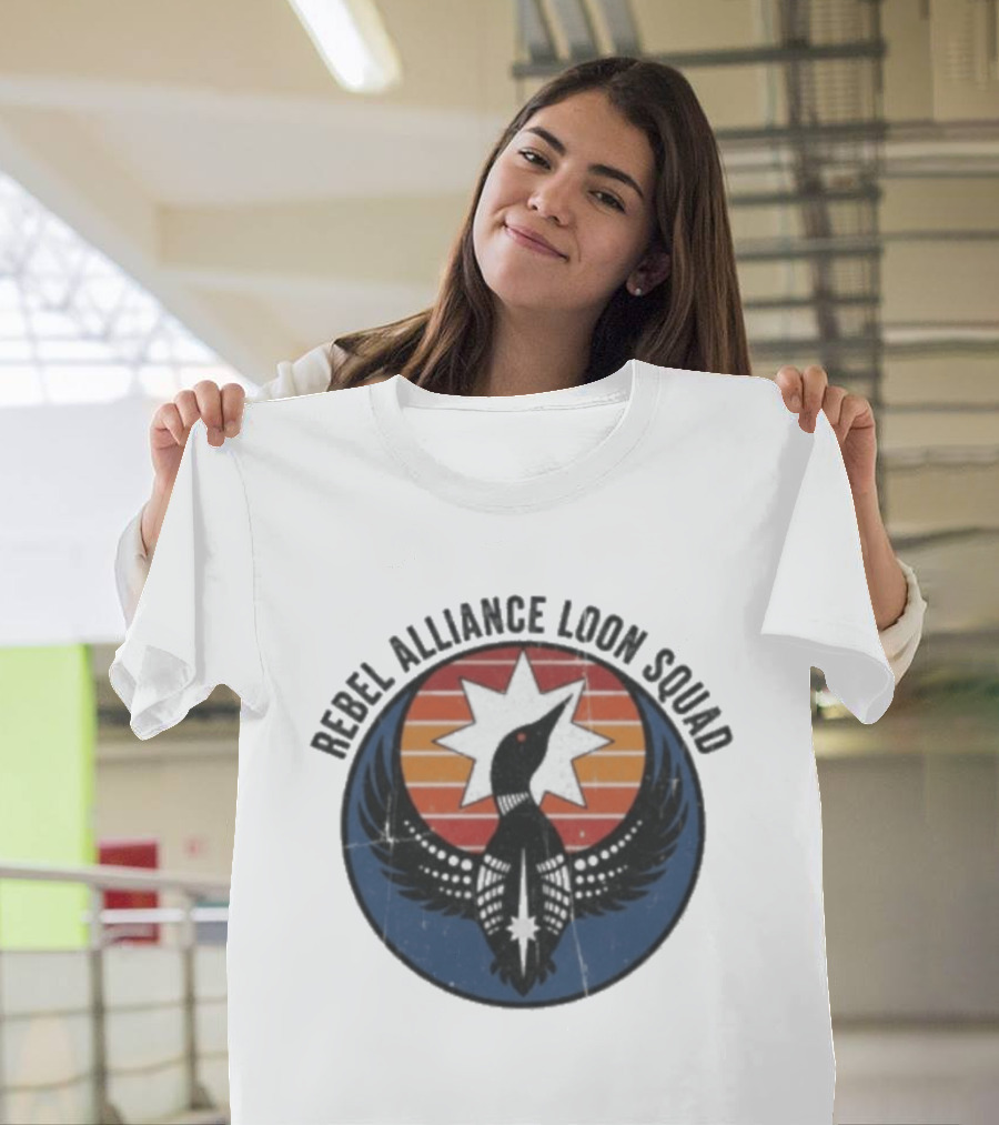 Rebel Alliance Loon Squad Star Emblem Vintage Retro Circle T-Shirt