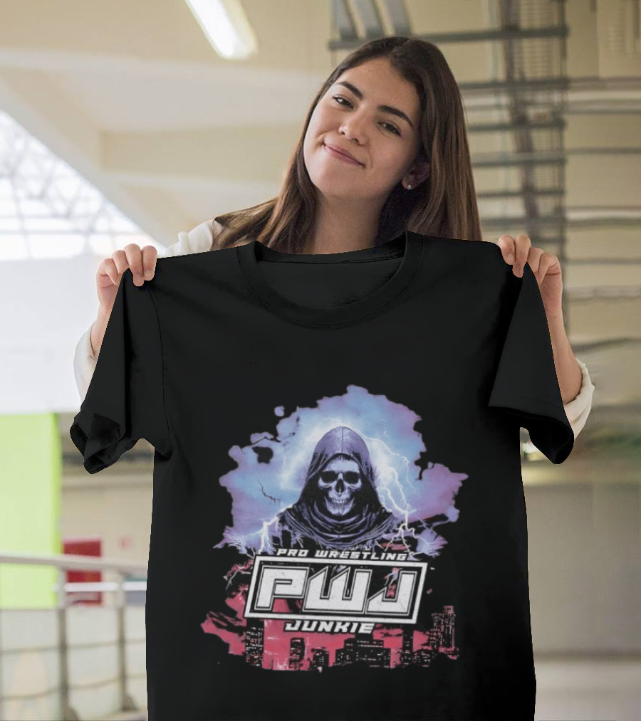 Pro Wrestling PWJ Junkie Skeleton Lightning Cityscape T-Shirt