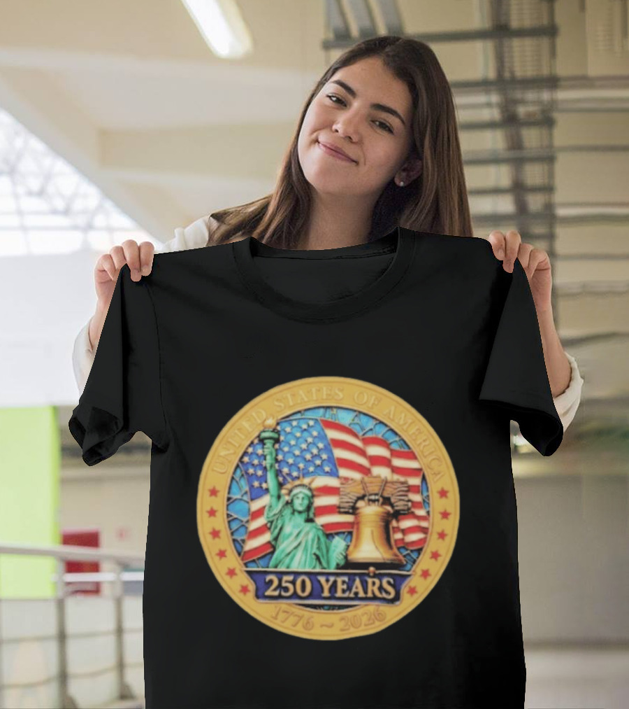 United States Of America 250 Years 1776 2026 Liberty Bell And Statue Of Liberty Celebration T-Shirt