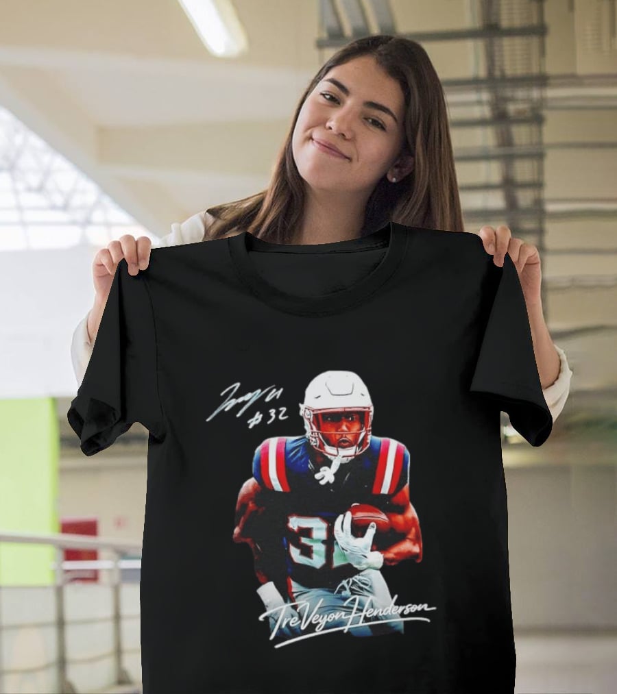 TreVeyon Henderson Autograph Edition New England Patriots 32 Football T-Shirt