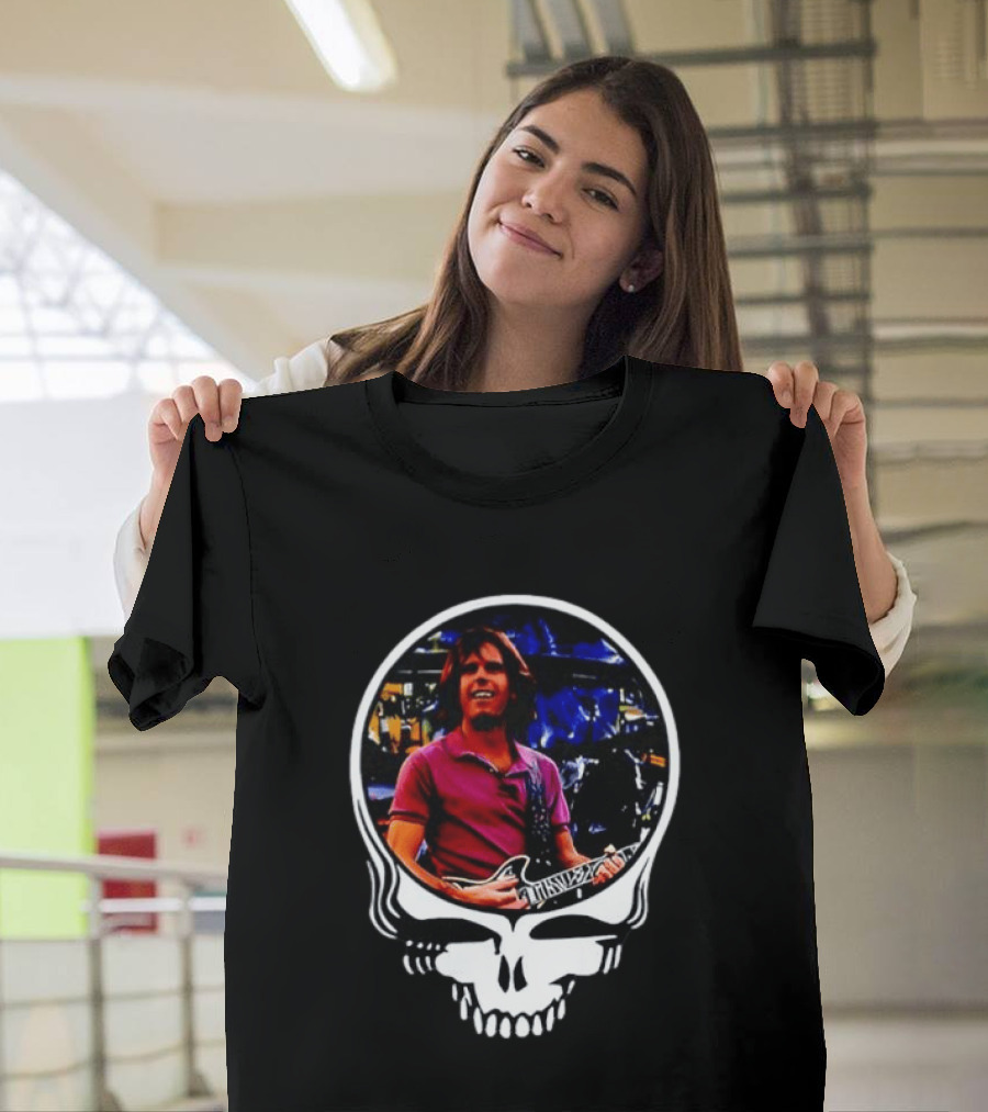 Bob Weir Grateful Dead Enjoying The Ride Skull T-Shirt