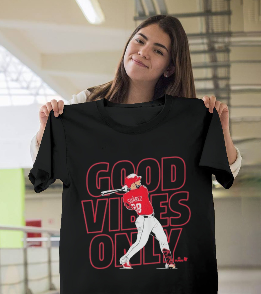 Eugenio Suárez Good Vibes Only Cincinnati Baseball Player Swinging 28 T-Shirt