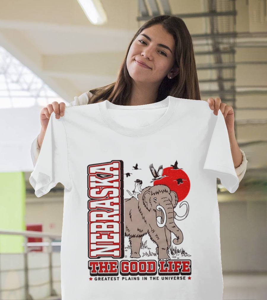 Nebraska The Good Life Greatest Plains In The Universe Mammoth Scene T-Shirt