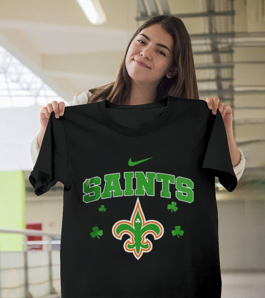New Orleans Saints Irish Woman Soul Of A Witch Nike Green Shamrock Fleur De Lis T-Shirt