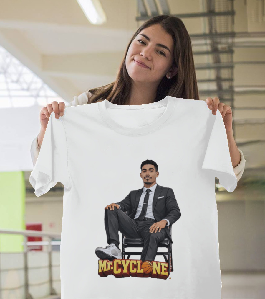 Mr Cyclone Tamin Lipsey In Suit On Chair Iowa State Cyclones T-Shirt