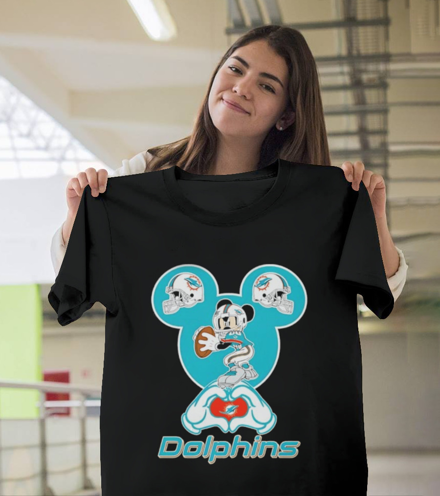 Miami Dolphins Mickey Mouse Heart Hands Football Helmets T-Shirt