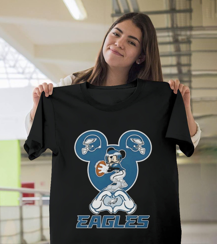 Philadelphia Eagles Mickey Mouse Heart Hands Football T-Shirt