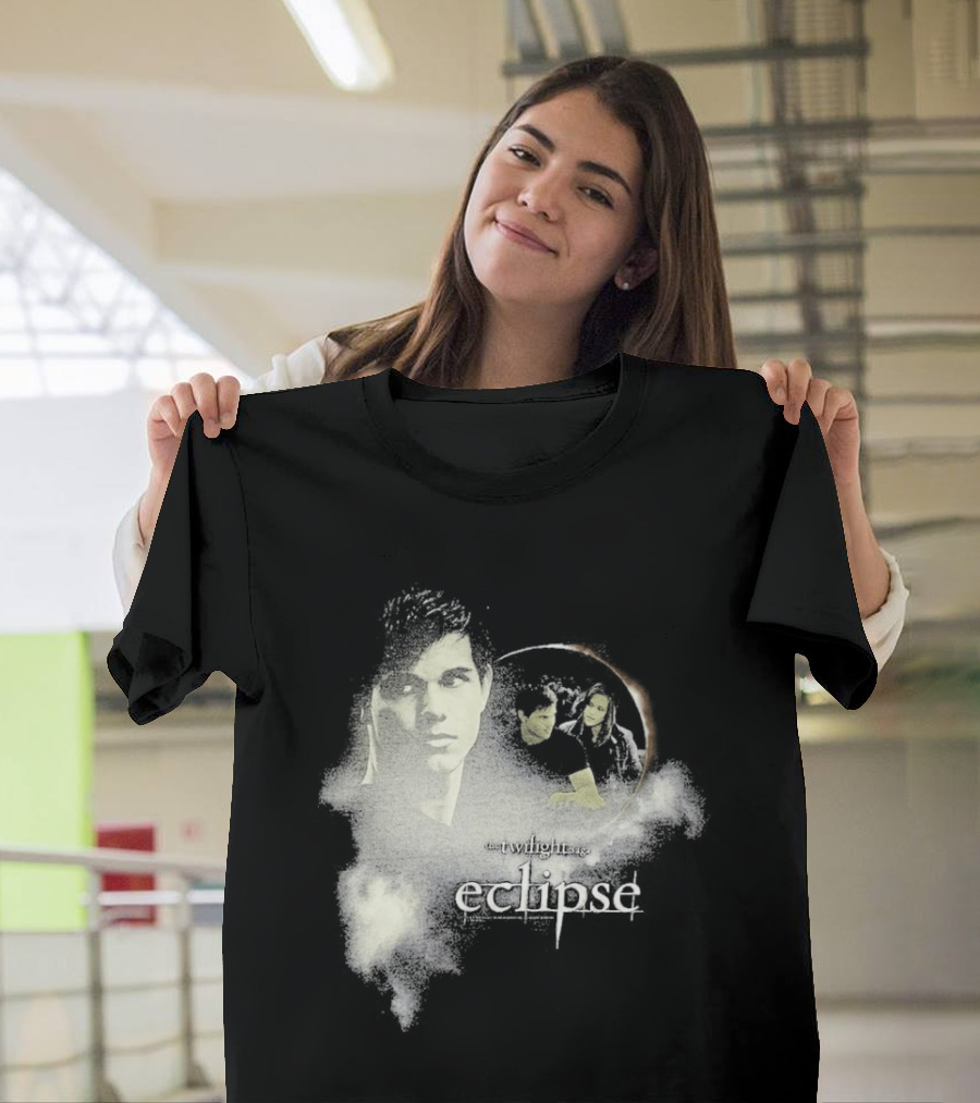 Timothee Chalamet The Twilight Saga Eclipse Crescent Moon T-Shirt
